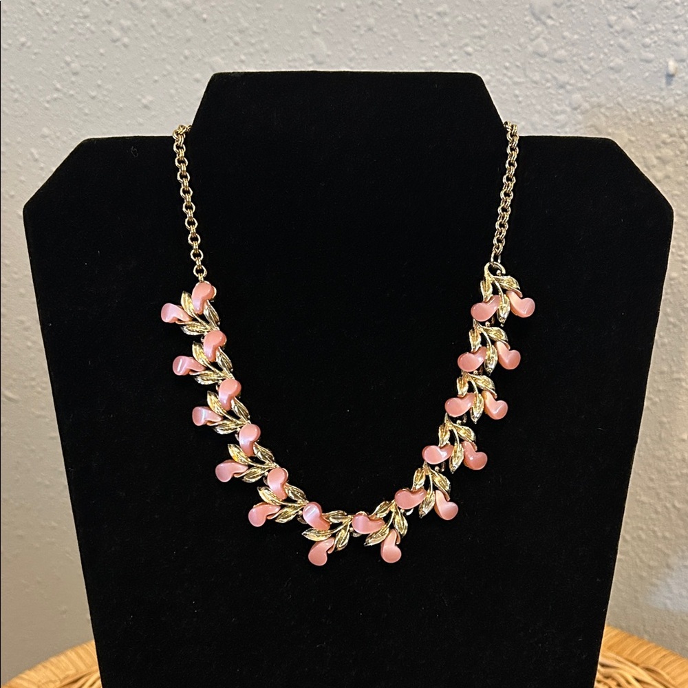 Vintage‎ MCM 1950's Pink and Gold Flower & Leaf Necklace Hook Clasp